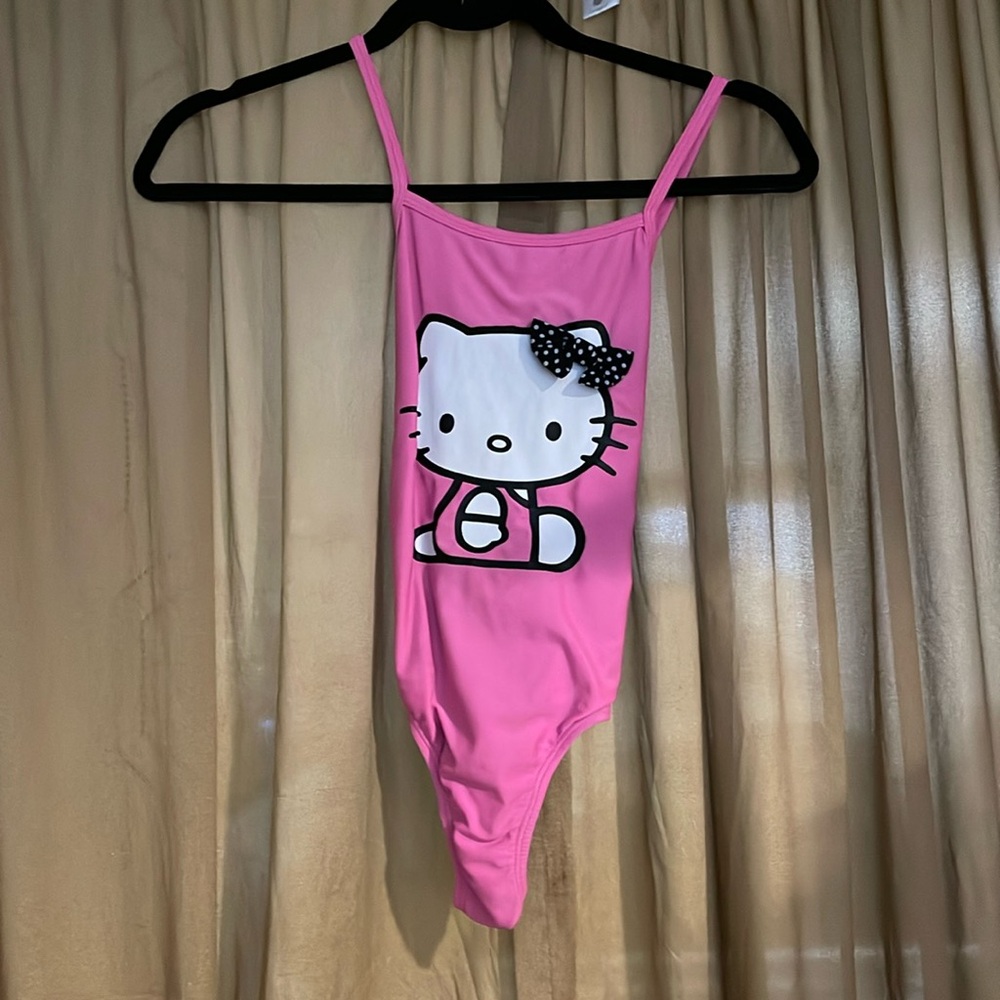 Hello Kitty M Little Girls Pink/Black/White One Piece Bathing Suit Cris Cros Bak